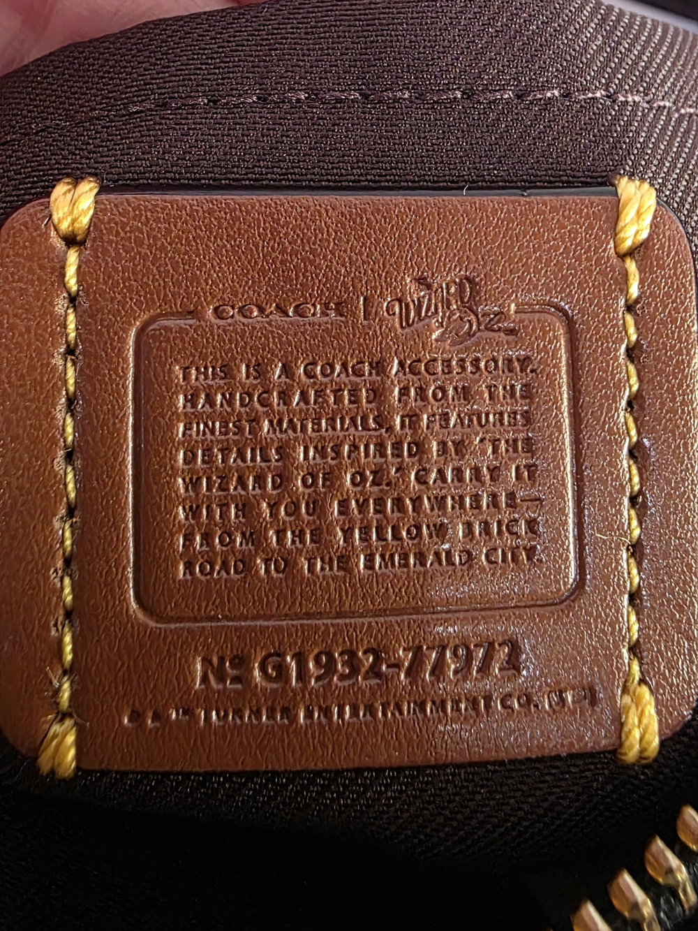 Coach Wizard Of Oz Kitt Messenger Crossbody In Signature Canvas W/Patches NWT - Picture 5 of 6